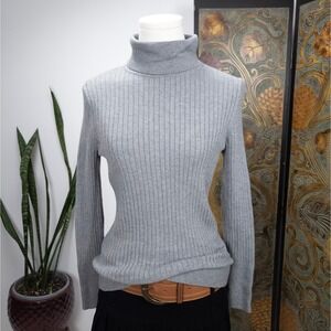 Grey Ribbed Turtleneck Sweater Gold Button Cuffs Talbots Petite Y2K Minimalist S